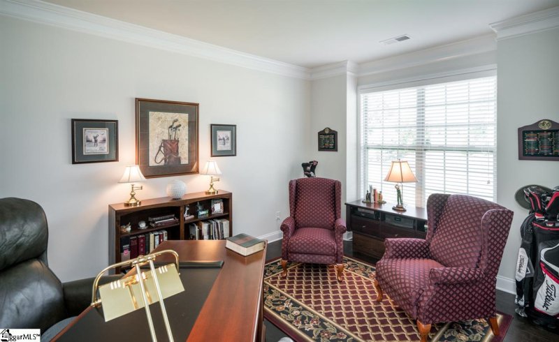 Property image 3 at 2 Common Oaks Court, Simpsonville, SC 29681-3930