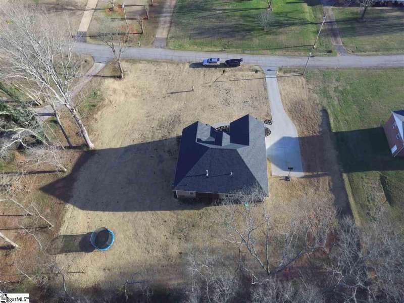 Property image 3 at 1149 Lakeview Drive, Greenville, SC 29611