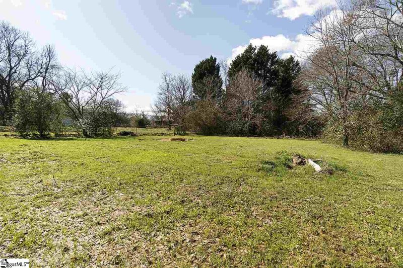 Property image 4 at 22 Chatham Drive, Greenville, SC 29605