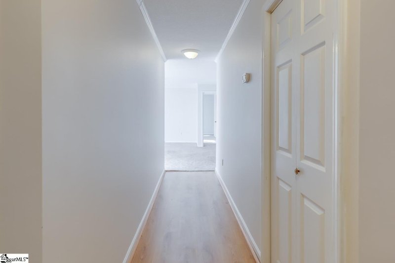 Property image 5 at 4614 Old Spartanburg #41 Road, Taylors, SC 29687