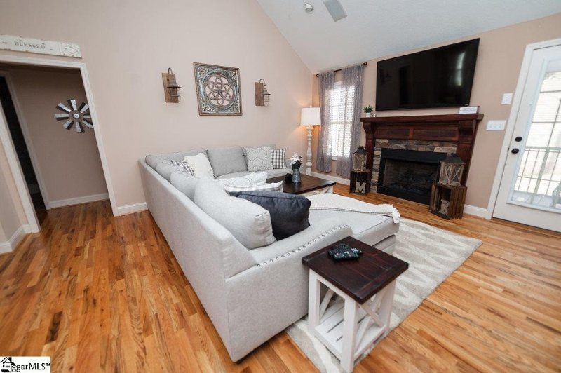 Property image 5 at 848 Affirmed Drive, Boiling Springs, SC 29316