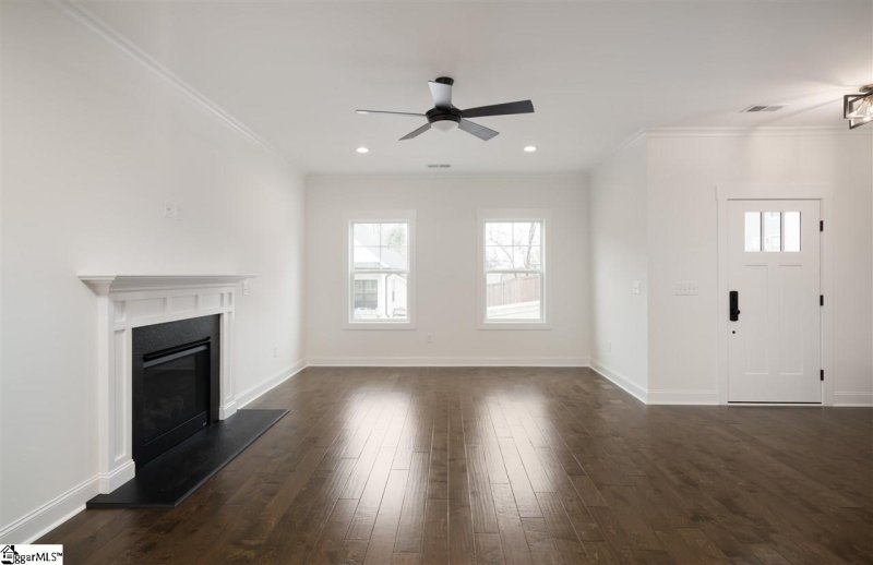 Property image 3 at 120 Greenridge Drive, Greenville, SC 29607