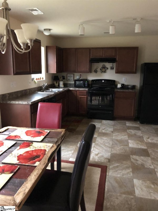 Property image 5 at 415 Artrage Court, Piedmont, SC 29673