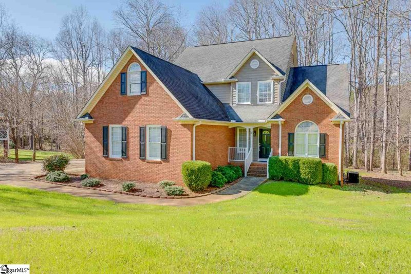 Property image 2 at 111 N Clearstone Court, Easley, SC 29642