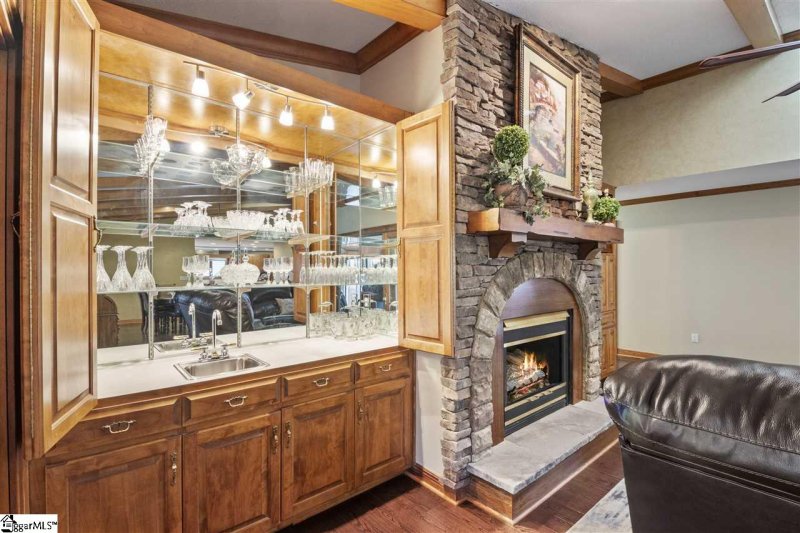 Property image 4 at 905 Meadow Lane, Anderson, SC 29621