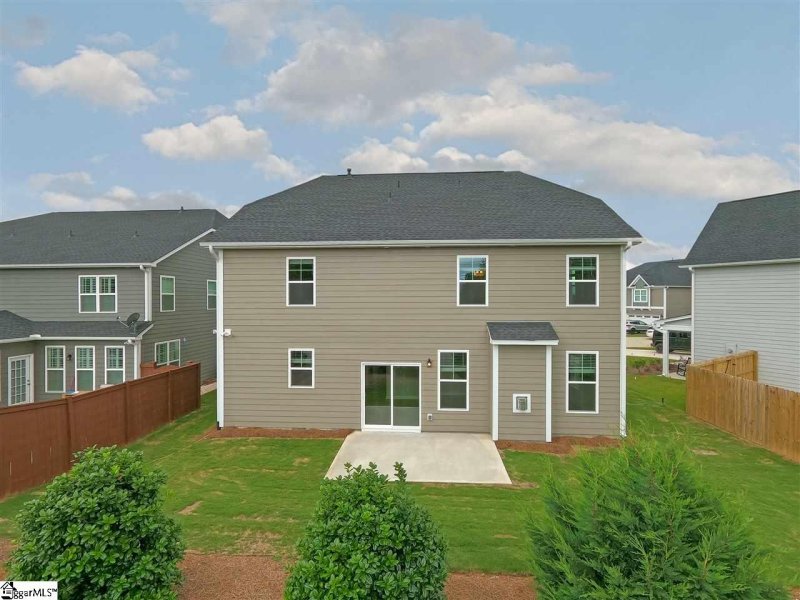 Property image 4 at 406 Blue Peak Court, Greer, SC 29650