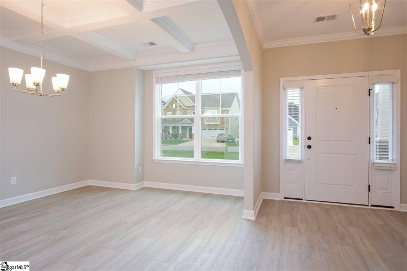 Property image 5 at 406 Blue Peak Court, Greer, SC 29650