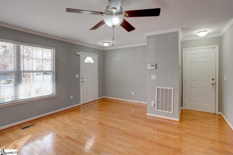 Property image 5 at 12 Falcon Ridge Way, Greer, SC 29650