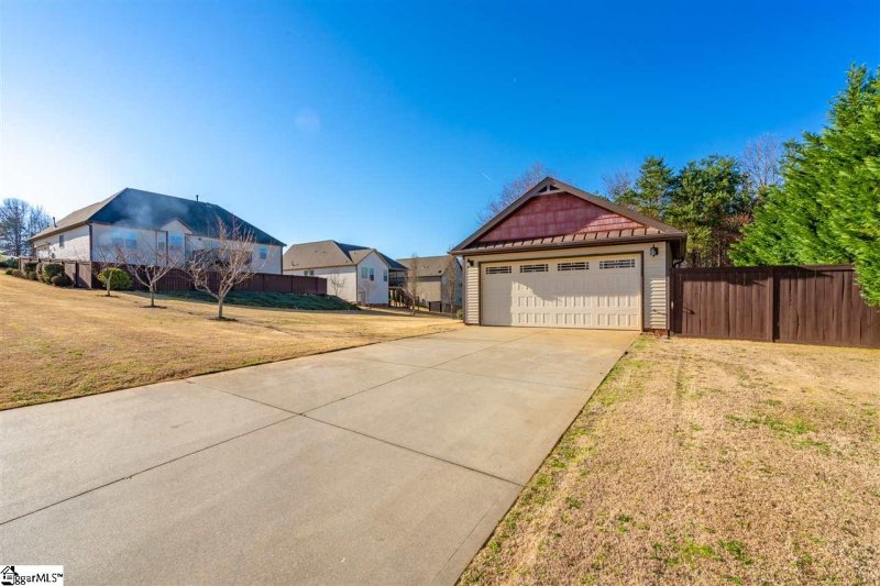 Property image 5 at 801 Mirandy Court, Travelers Rest, SC 29690