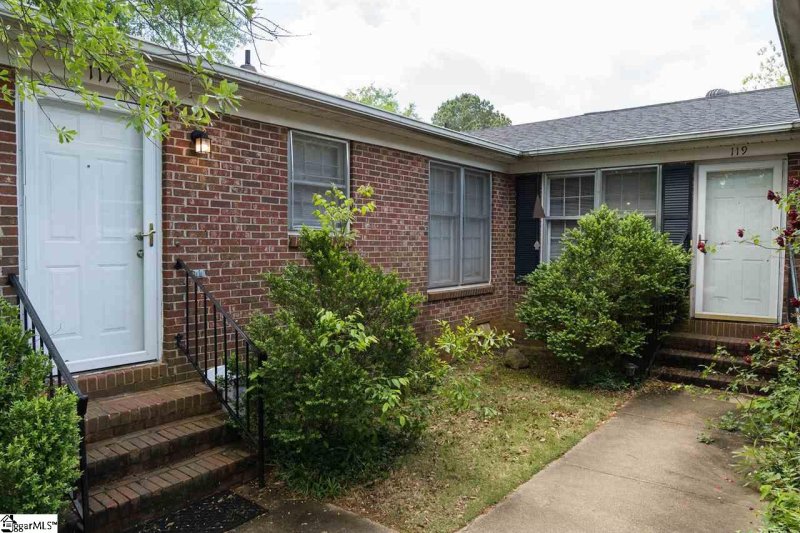 Property image 2 at 119 Devonwood Court, Taylors, SC 29687