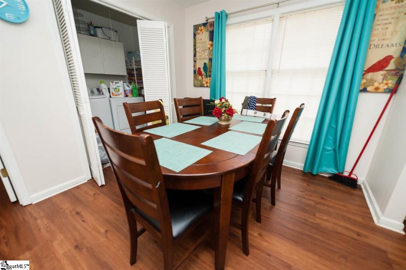 Property image 3 at 119 Devonwood Court, Taylors, SC 29687