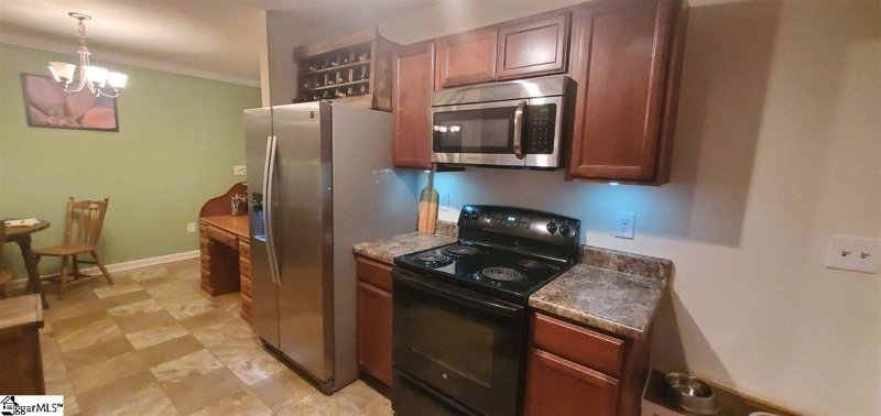 Property image 3 at 103 Katrina Court, Piedmont, SC 29673