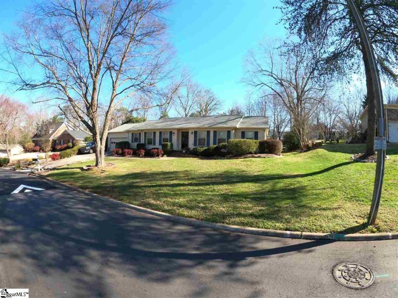 Property image 2 at 4808 Coach Hill Drive, Greenville, SC 29615