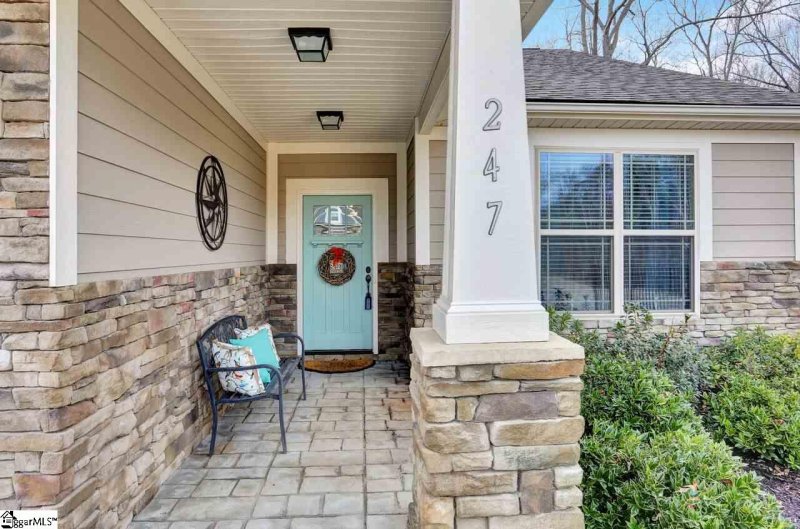 Property image 3 at 247 Henrydale Drive, Easley, SC 29642
