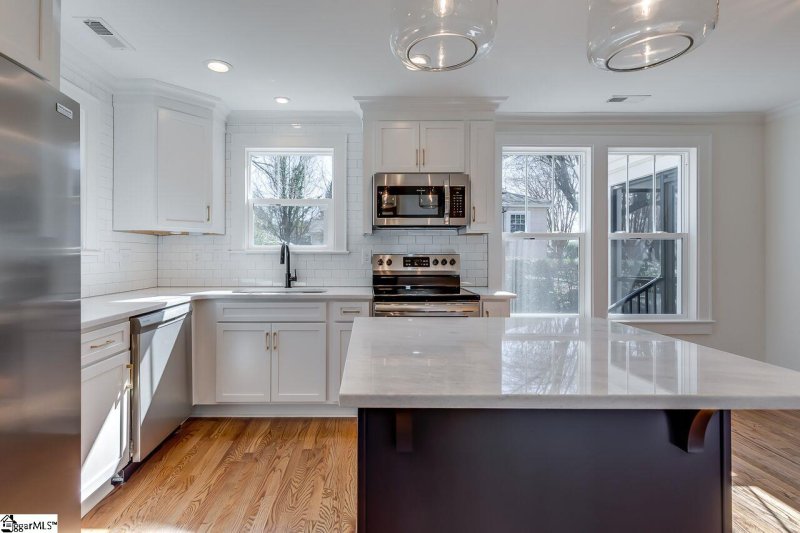 Property image 5 at 20 Kent Lane, Greenville, SC 29609