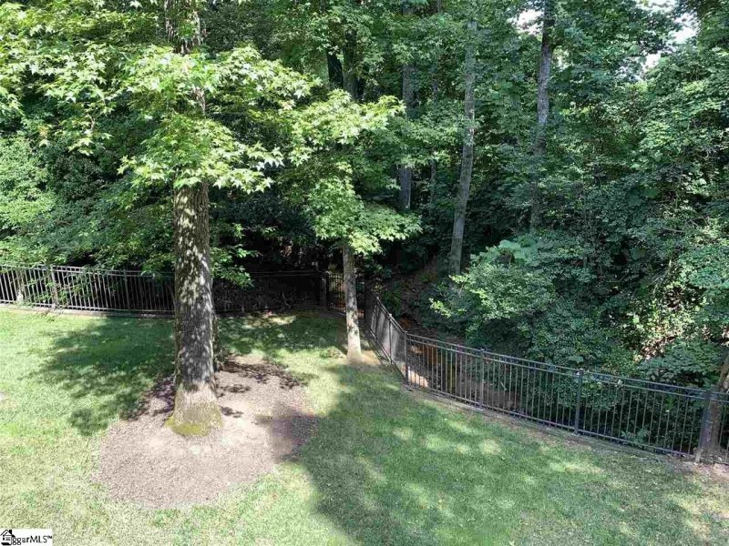 Property image 3 at 618 Park Ridge Circle, Greer, SC 29651