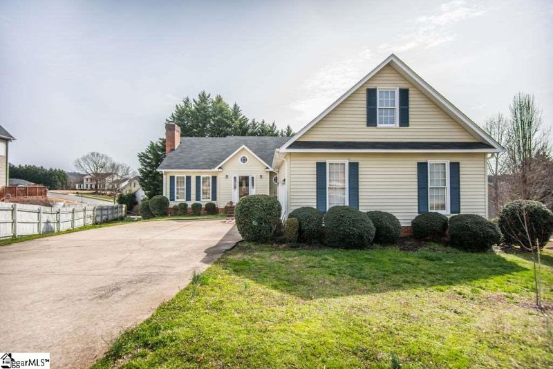 Property image 2 at 103 Newkirk Way, Travelers Rest, SC 29690