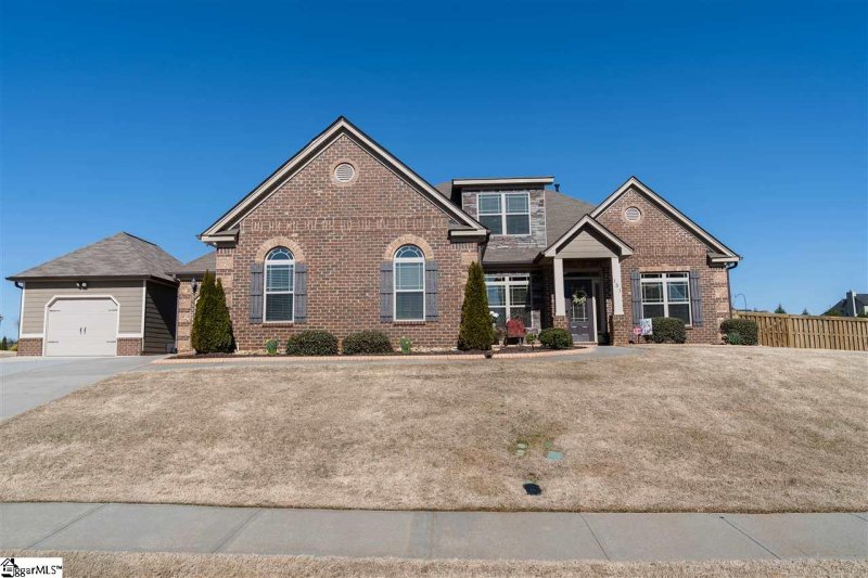 131 Harbrooke Circle