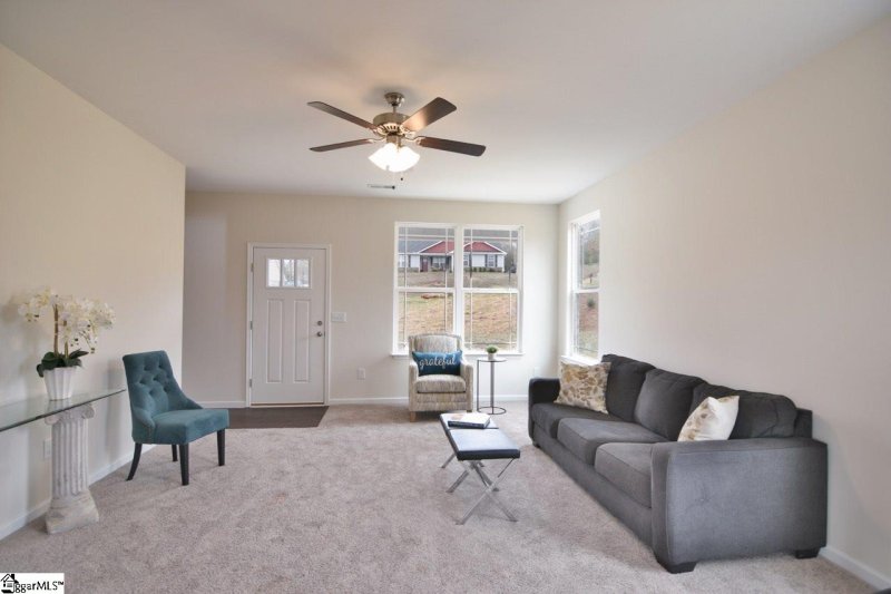 Property image 4 at 252 Redcoat Court, Simpsonville, SC 29680