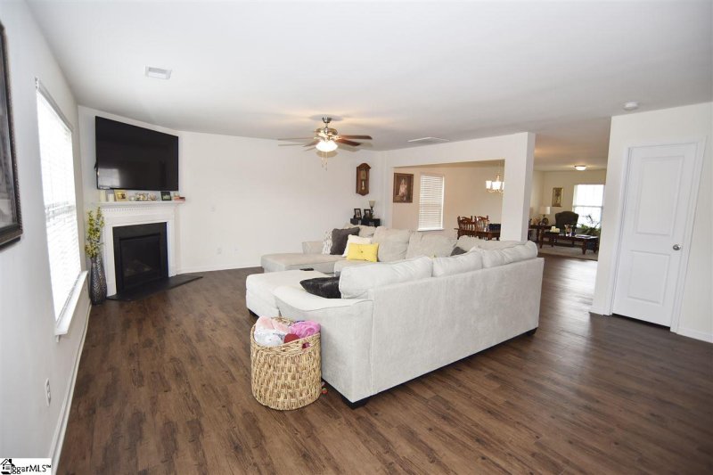 Property image 5 at 239 Golden Bear Walk, Duncan, SC 29334
