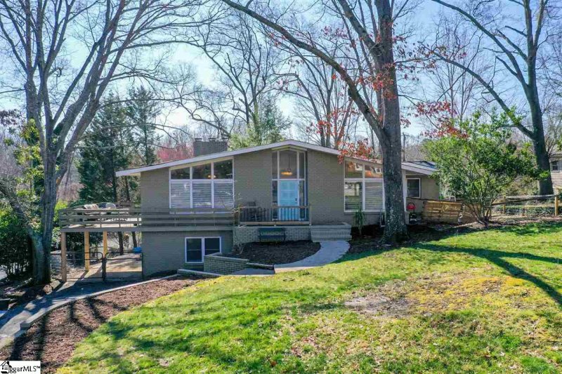 417 Tanglewood Drive