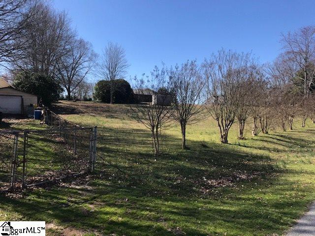 Property image 2 at 201 Joan Drive, Easley, SC 29642-1027