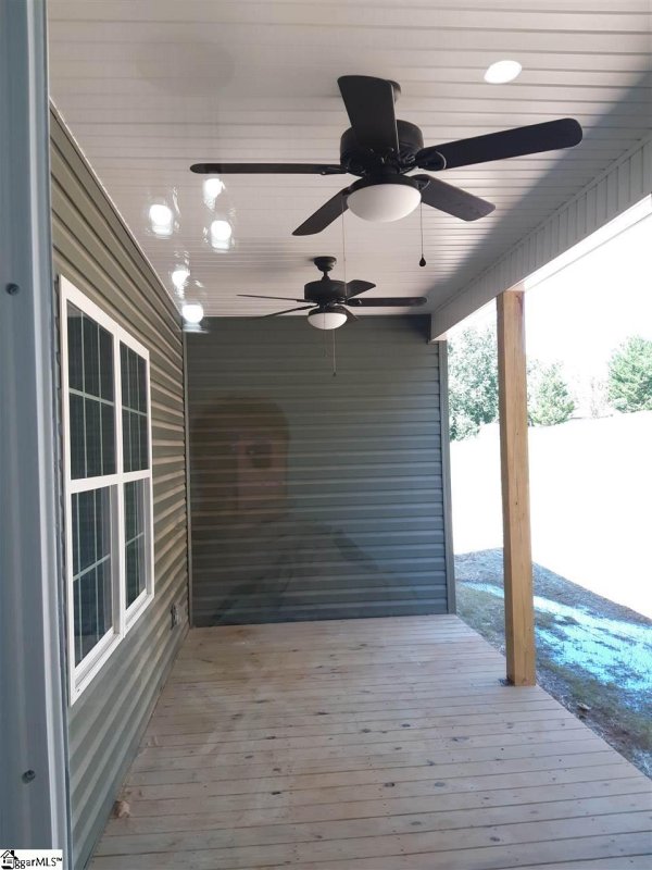 Property image 3 at 208 Puckett Mill Drive, Central, SC 29630