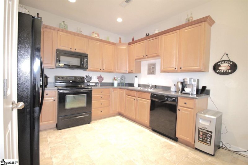 Property image 4 at 3 Rivers Edge Circle, Simpsonville, SC 29680