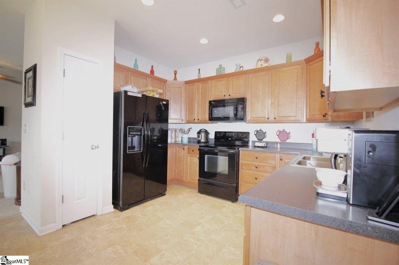 Property image 5 at 3 Rivers Edge Circle, Simpsonville, SC 29680