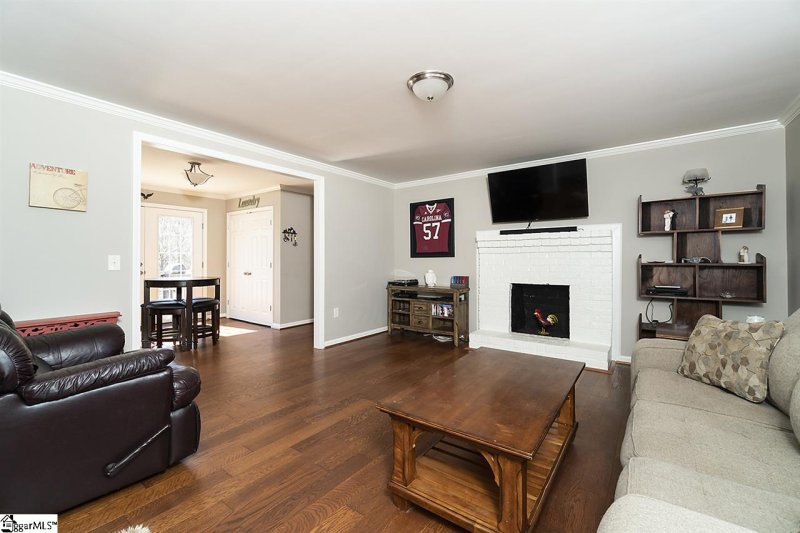 Property image 3 at 15 Clearview Circle, Travelers Rest, SC 29690