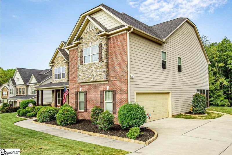 Property image 4 at 208 Lacebark Court, Simpsonville, SC 29680