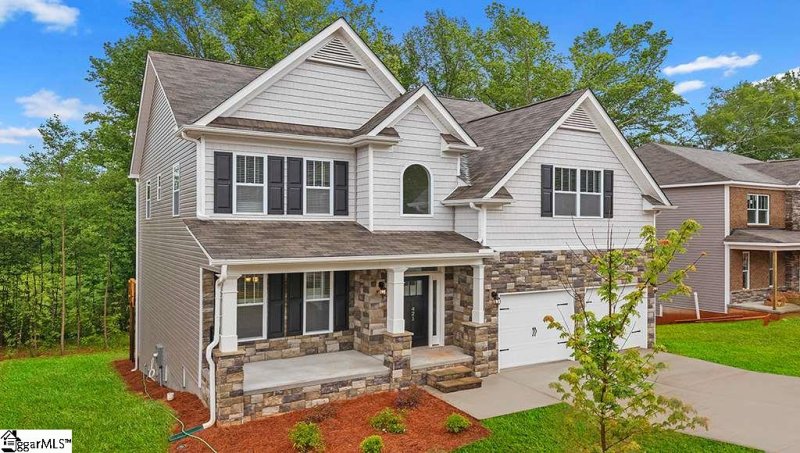 Property image 2 at 421 Wildflower Road, Easley, SC 29642