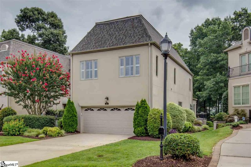 Property image 3 at 52 Castellan Drive, Greer, SC 29650-4255