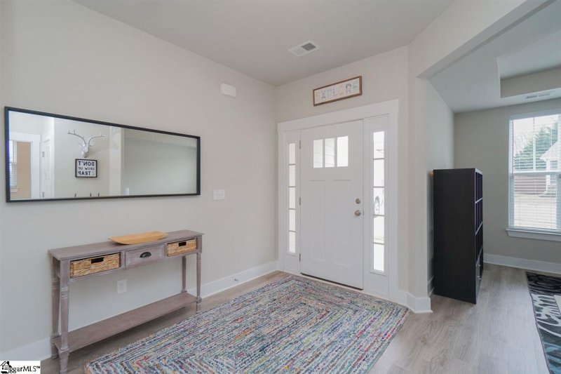 Property image 3 at 402 Dewy Meadow Court, Taylors, SC 29687