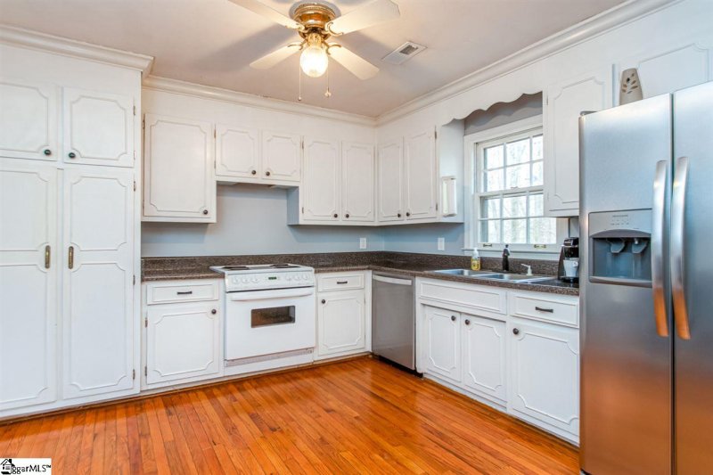 Property image 3 at 1 VERNER Drive, Greenville, SC 29617