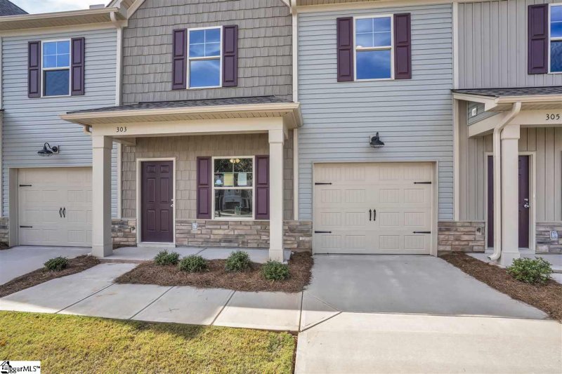 Property image 2 at 303 Fern Hollow Way, Mauldin, SC 29662