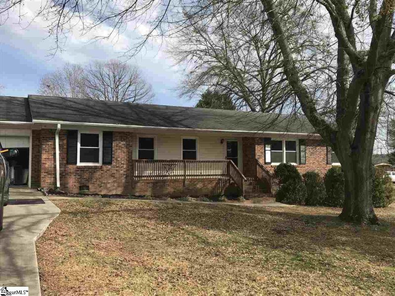 Property image 2 at 504 American Legion Road, Greer, SC 29651