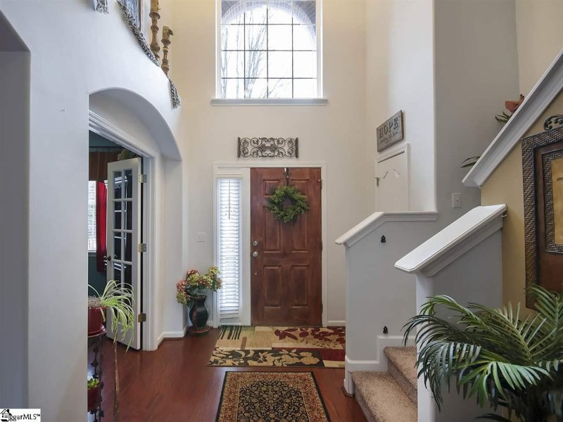 Property image 2 at 2 Cretewood Place, Taylors, SC 29687-4454