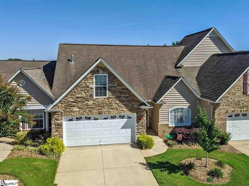 Property image 2 at 425 Falling Rock Way, Greenville, SC 29615