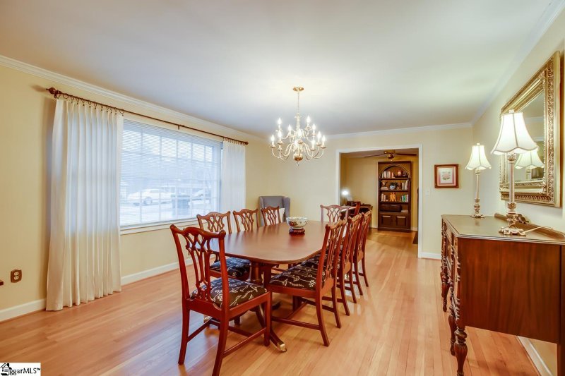 Property image 2 at 416 Confederate Circle, Taylors, SC 29687