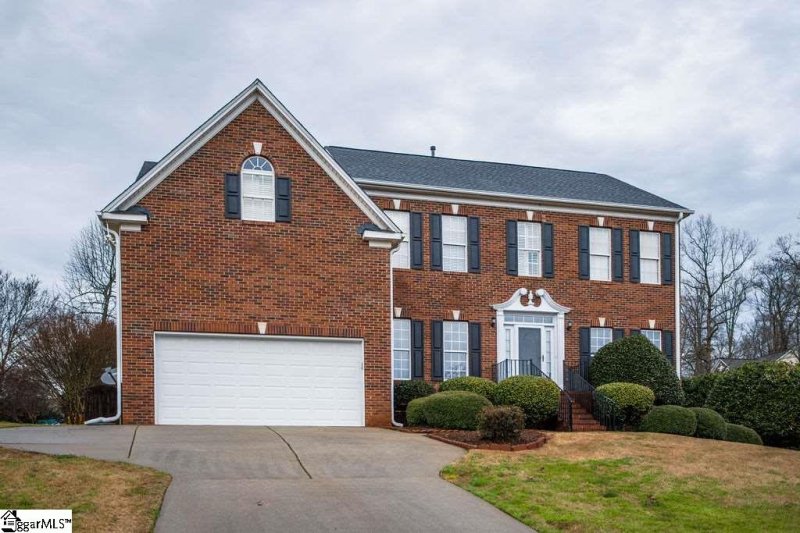 2 Noble Oaks Lane