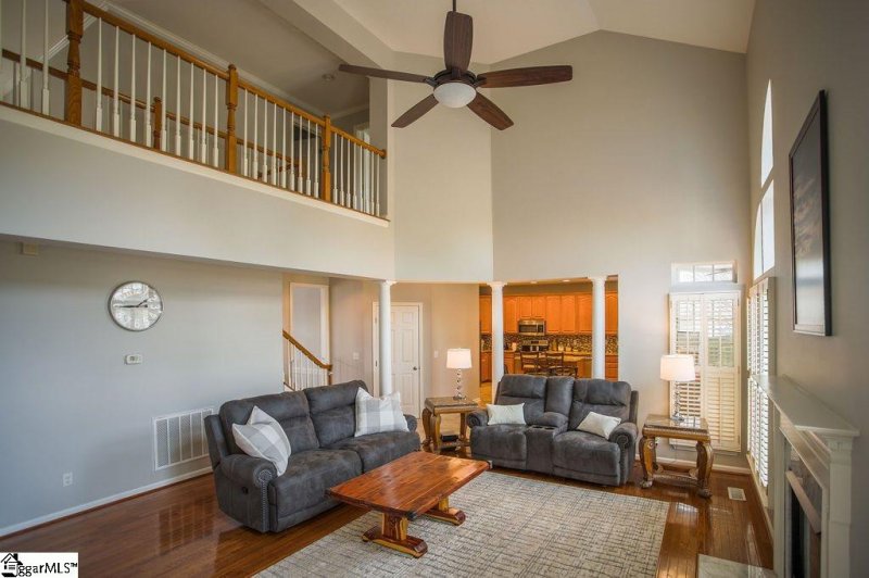 Property image 4 at 2 Noble Oaks Lane, Simpsonville, SC 29681
