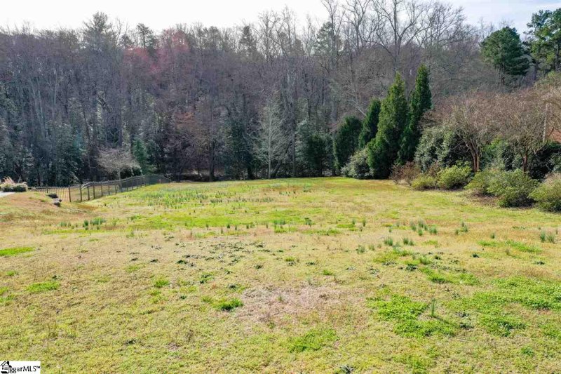 Property image 2 of 140 Griffith Hill Way in Griffith Farm, Greer, SC 29651