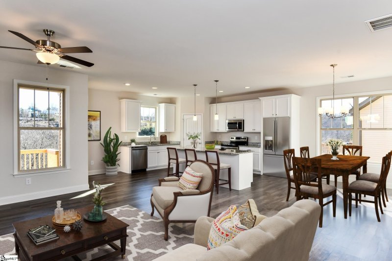 Property image 4 at 216 Clear Court, Taylors, SC 29687