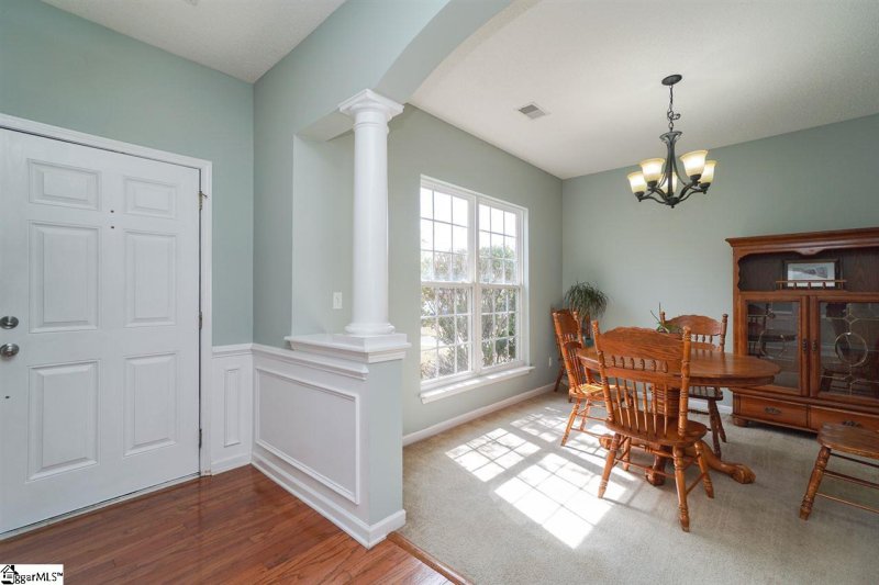Property image 4 of 2 High Farm Road in Laurel Meadows, Greenville, SC 29607
