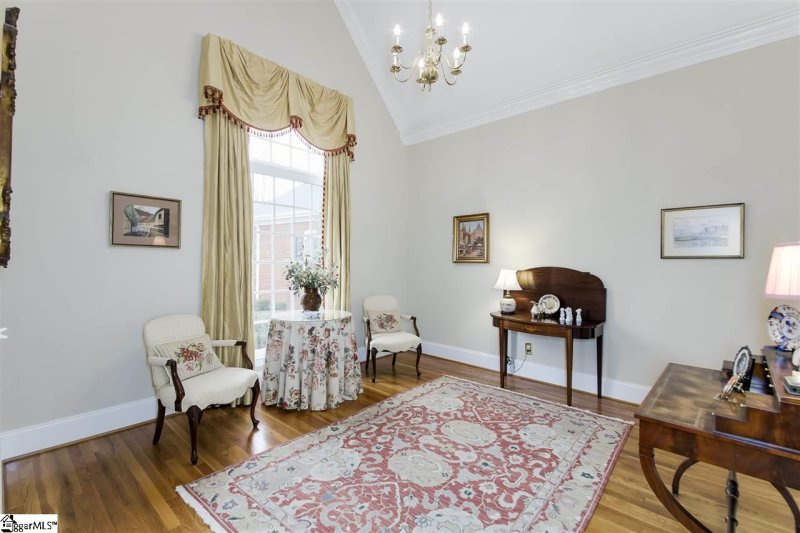 Property image 4 at 5 Henson Place, Greer, SC 29650