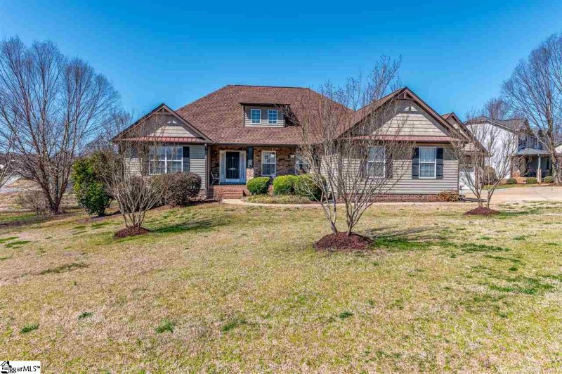 Property image 2 at 101 Stoneledges Lane, Taylors, SC 29687