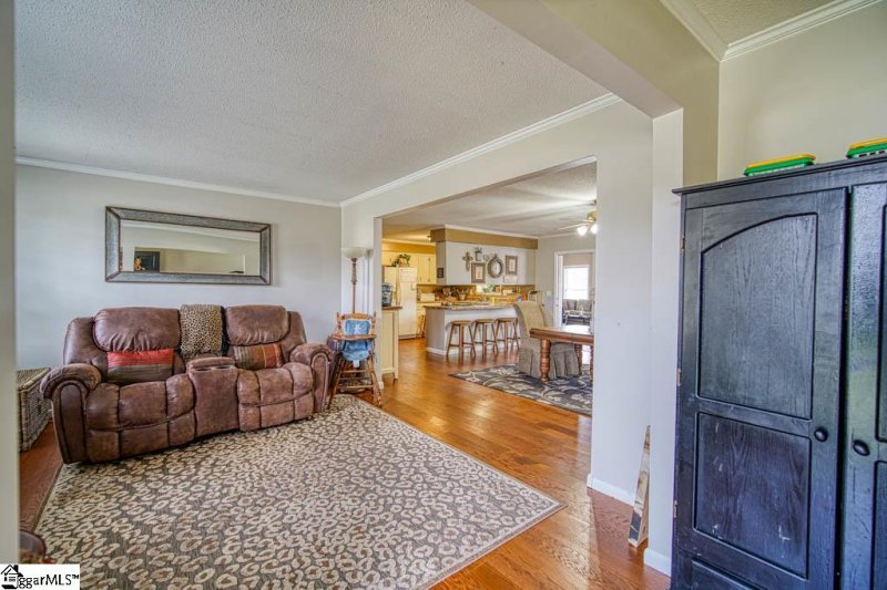 Property image 4 at 418 Wedgewood Drive, Boiling Springs, SC 29316