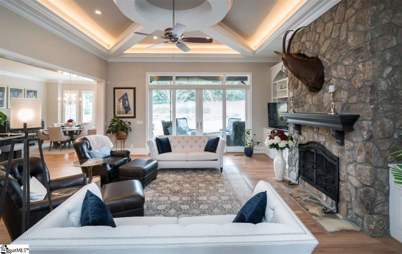 Property image 5 at 6 Calaverdi Court, Simpsonville, SC 29681