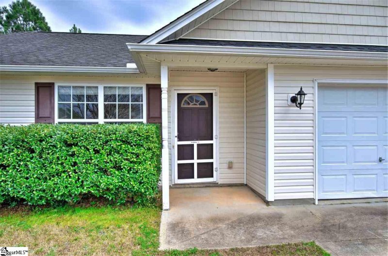 Property image 2 at 104 Lepore Lane, Greenville, SC 29611